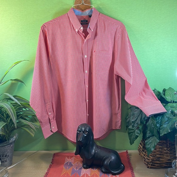 Izod Other - IZOD Men’s Long Sleeved Button Down Shirt